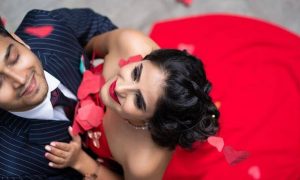 couple enjoys dancing celebrating wedding